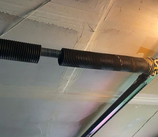 Why Choosing a Certified Garage Door Spring Supplier or Manufacturer Matters